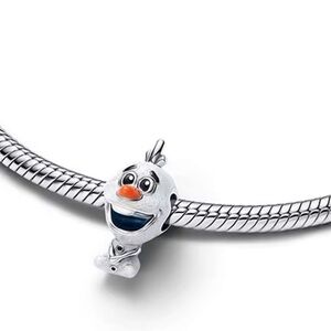 Disney’s frozen Olaf charm